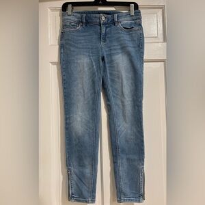 White House Black Market Women's Skinny Crop Jeans Ankle Zippers Size 2